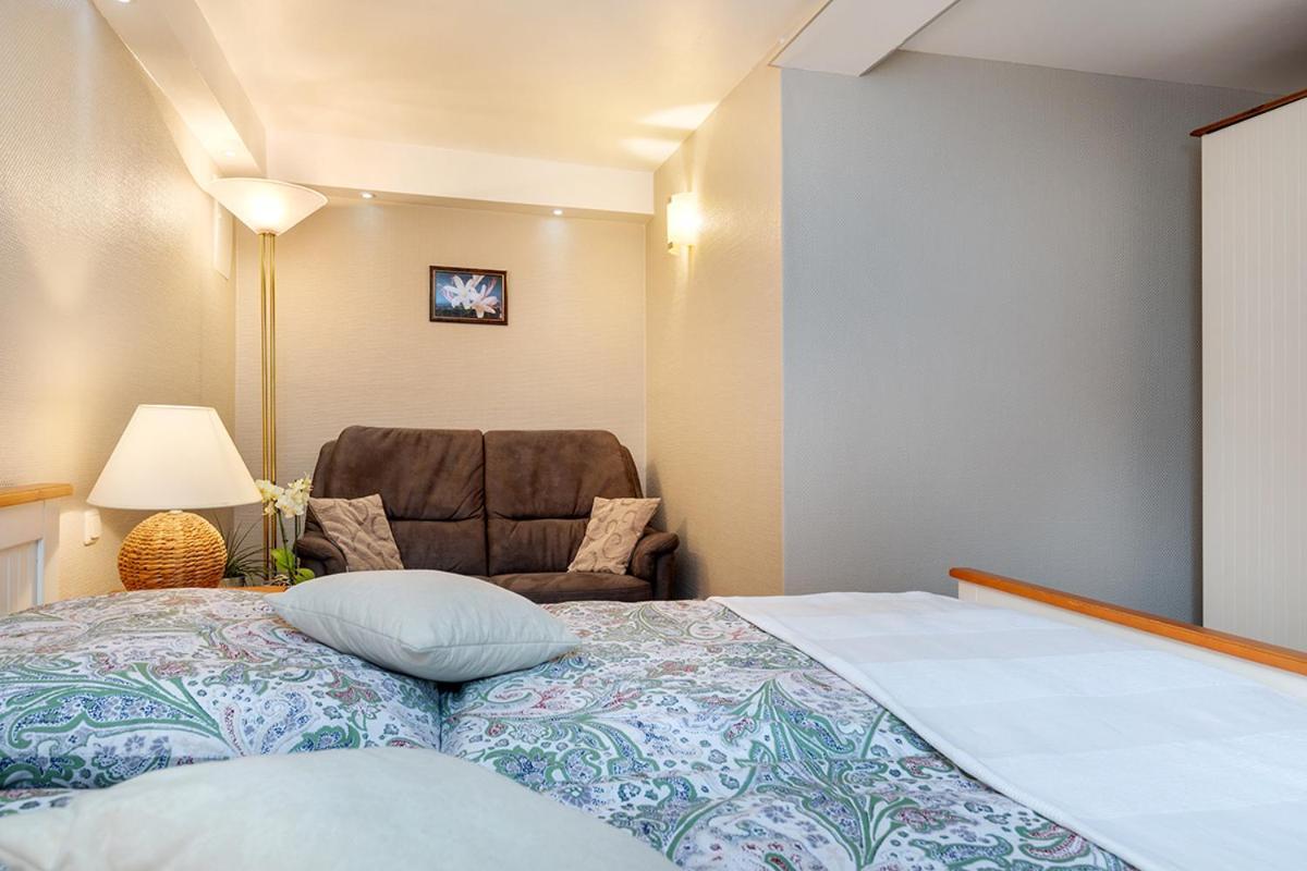 Apartment Charlotte Zirkow Bagian luar foto